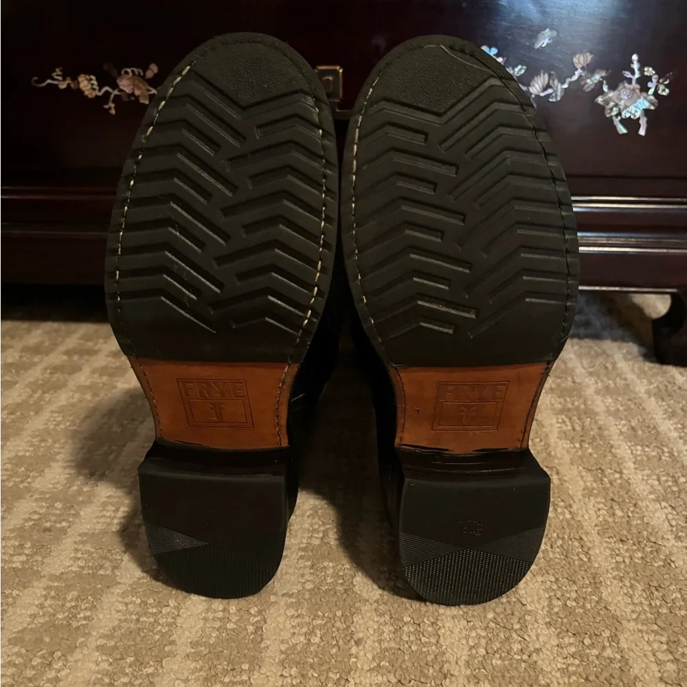 Frye classic Engineer boot size 9 - Picture 7 of 7